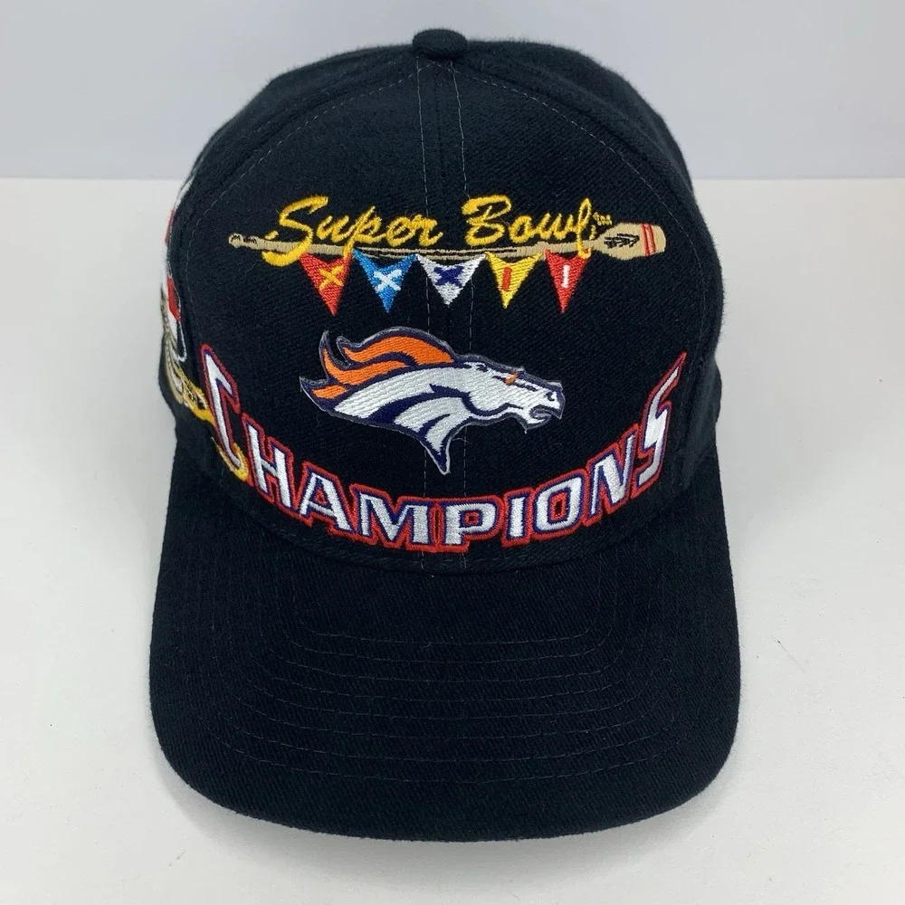 Super Bowl XXXII Champions Hat Denver Broncos Logo Athletic NFL Cap Vintage